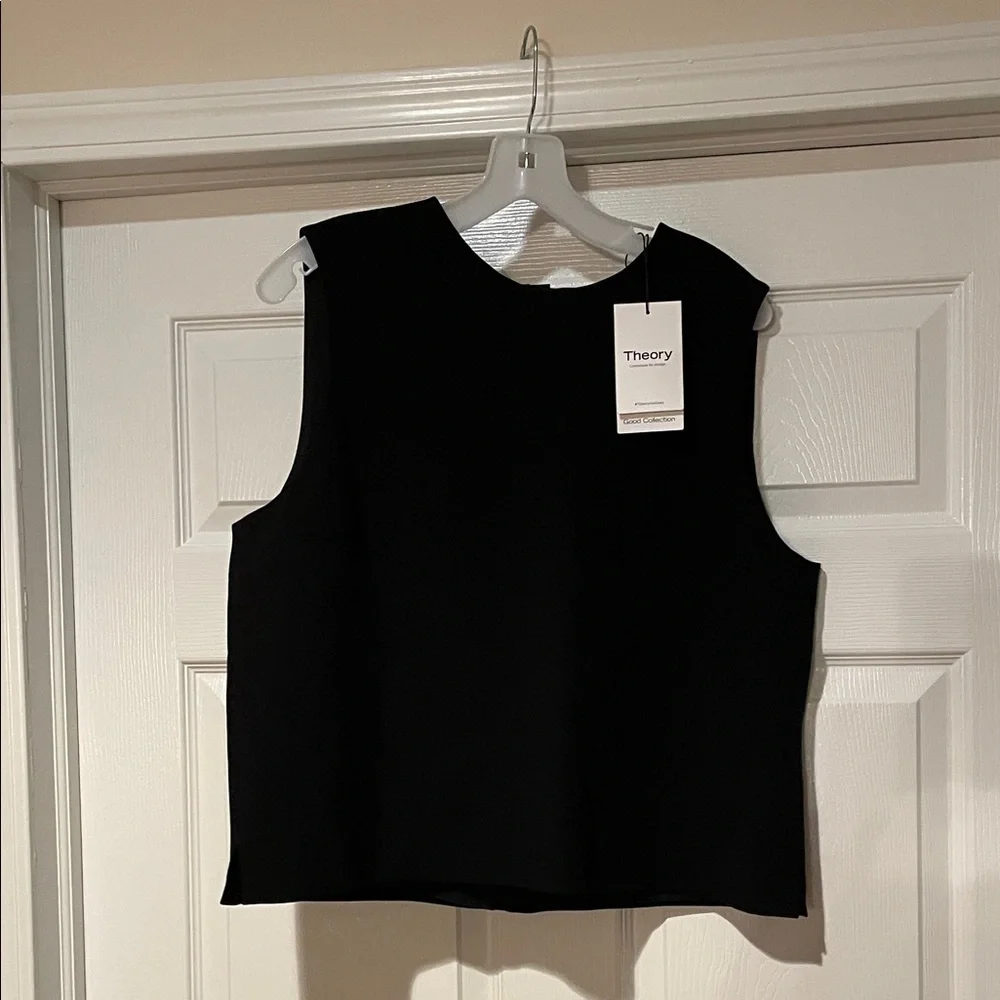 Theory Women's Black Shell